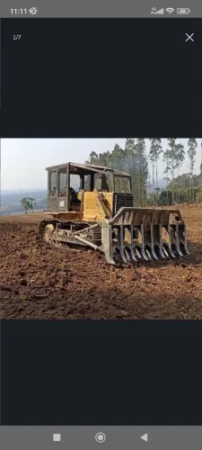 Trator de esteira FD9 
