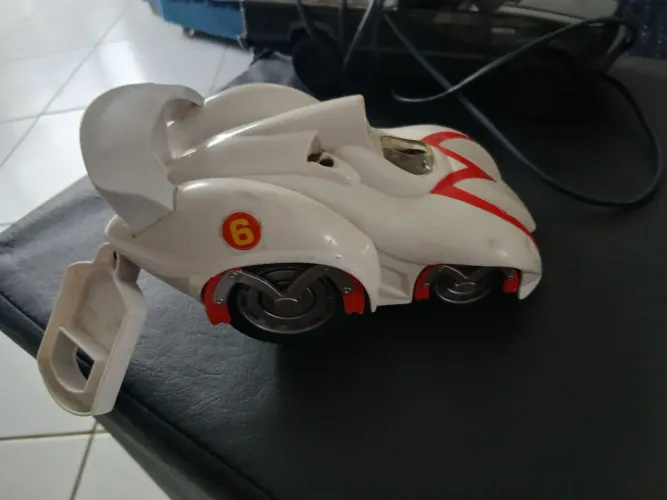 MACH 5 hotwheels 2008 