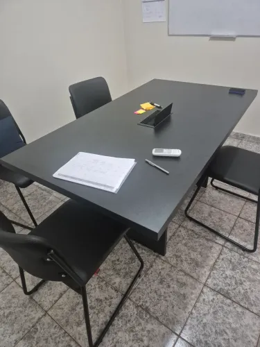 Mesa de reunião