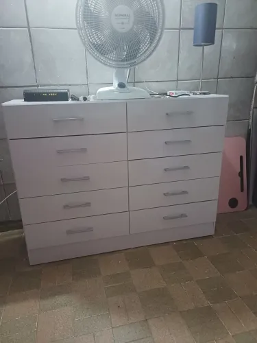 Cômoda Nova 10 gavetas