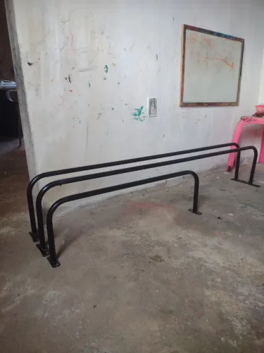 Arara pra loja, 2 de 1,5 m e 1 de 80cm