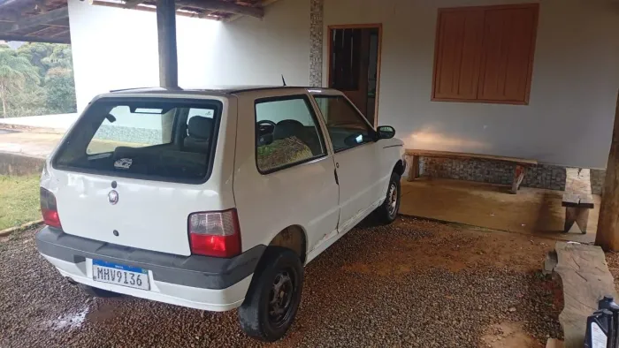 Fiat Uno Mille 1.0 Fire/ F.flex/ Economy 2P 2011