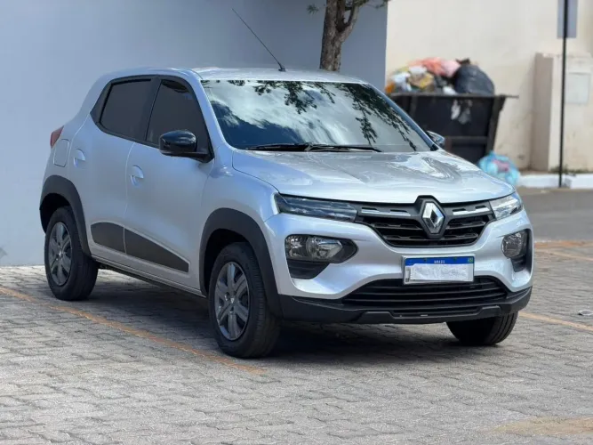 Renault Kwid Intense 1.0 Flex 12V 5P Mec. 2026