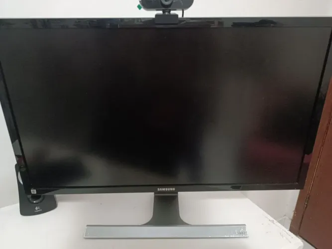 Monitor Samsung U28D590D 28" 4K UHD (3840x2160) + HDMI + DisplayPort