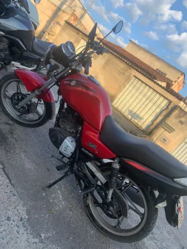 Suzuki yes 125 em dia 