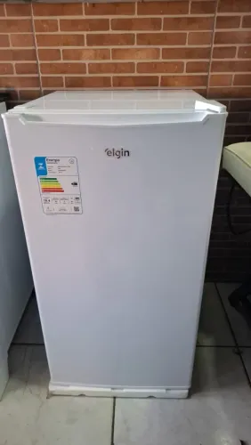 Frigobar Elgin Novo 93Litros / 110v 