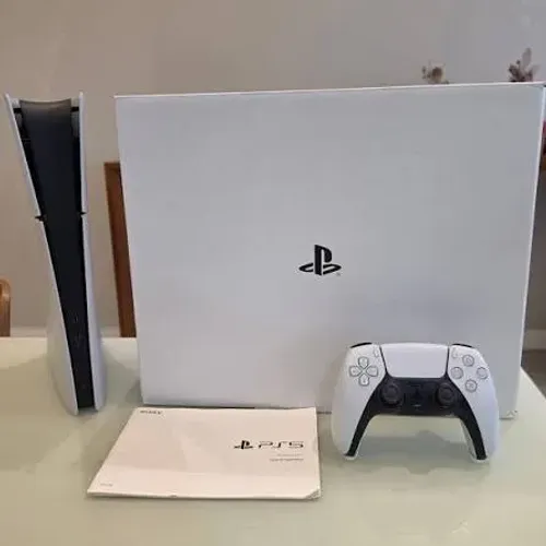 PS5 Slim digital seminovo na caixa!