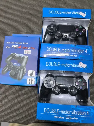 Dois controles PS4/PC mais base recarregável