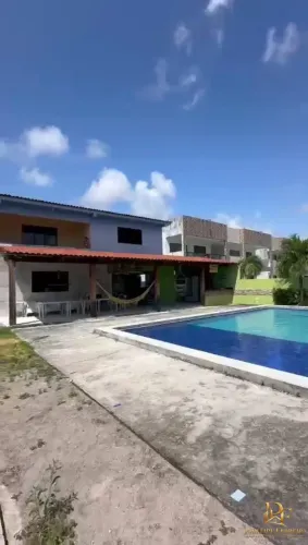 LINDA CASA NA PRAIA DO PONTAL DA ILHA 4 Quartos Piscina e Perto do Mar