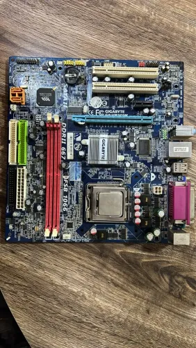 Placa Mãe Gigabyte GA-VM900M
