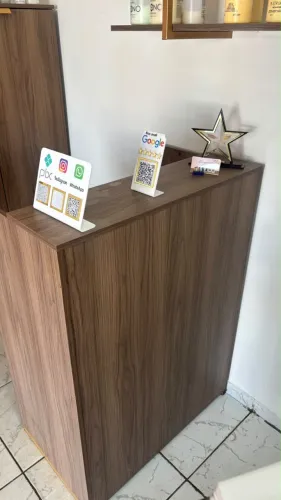Balcão Mede 110 de altura 80 de largura 40 de profundidade