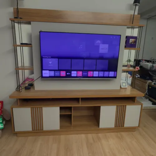 Rack com Painel para TV até 55 Polegadas - Moderno e Espaçoso