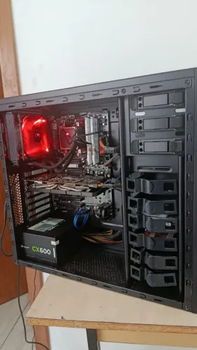 PC Gamer AMD FX-8320E (8 Núcleos) | 16GB RAM | R9 380 2GB | SSD + 1TB HD