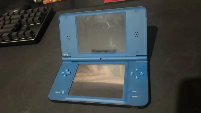 Nintendo DSi XL