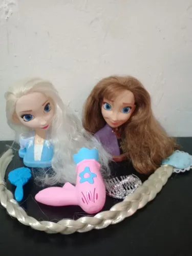Bonecas BUSTO Elsa e Ana Disney 