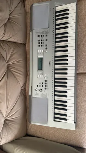 Teclado Yamaha
