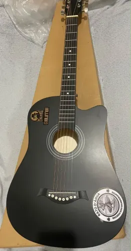 Violão Novinho