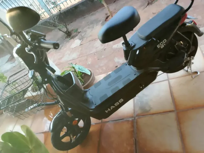 Vendo moto elétrica