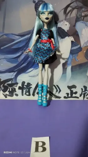 Boneca Ghoulia freak fusion
