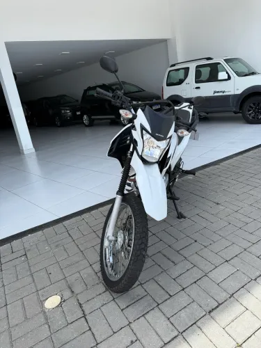 Bros esdd 2023 apenas 10 mil km