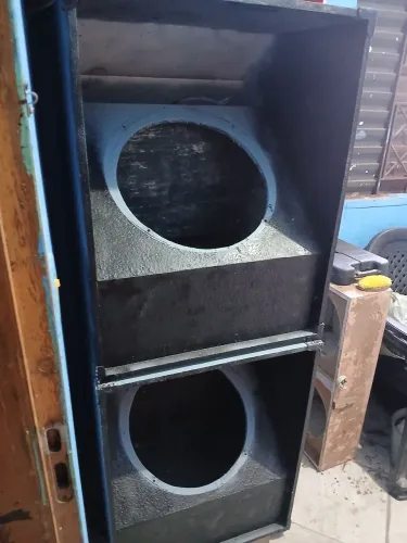 2 caixas t18 novinhas pintados com cantoneiras