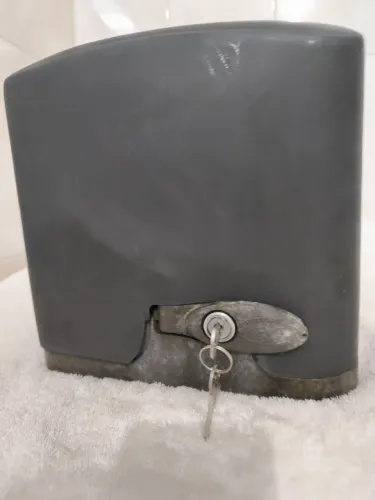  Vendo Motor PPA Deslizante para Portão de Garagem ?