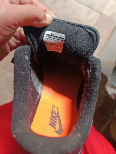 Nike Air Force I semi novo