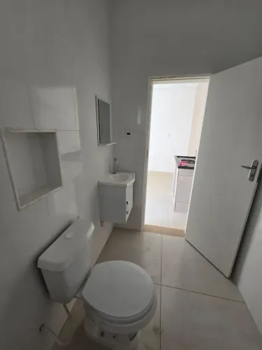 s- Em frente ao Partage - quarto suite - Pq leopopldina, fundos entrada independente - Gar