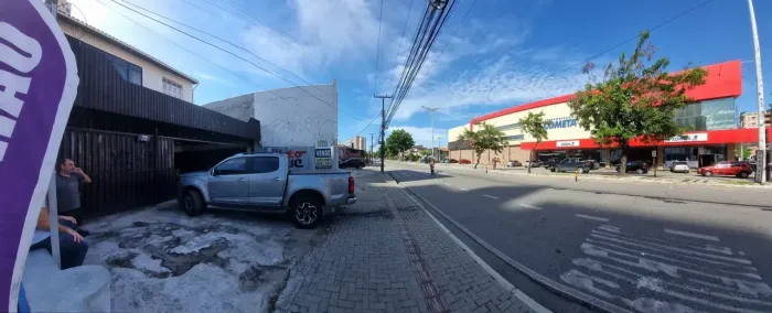 Imóvel Comercial para venda com 408m² na Avenida Engenheiro Santana Júnior