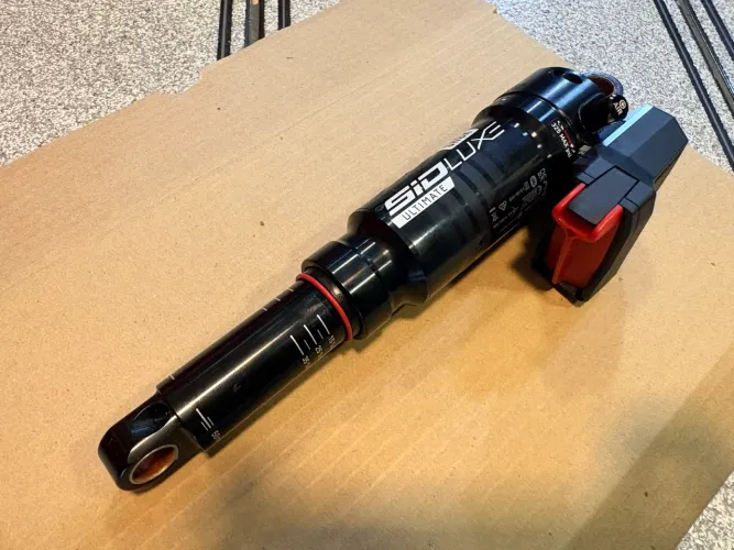 Shock Rockshox SidLuxe Ultimate Flight Attendant 210x50mm