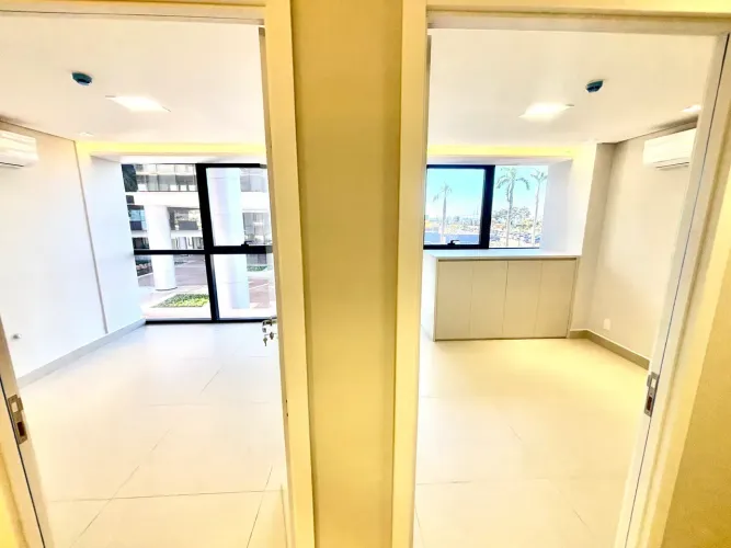 Sala Comercial Nova com Divisórias e Ar-Condicionado no Georgina Business