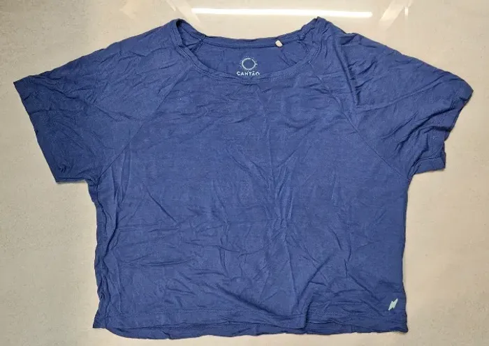 Blusa azul Cantão