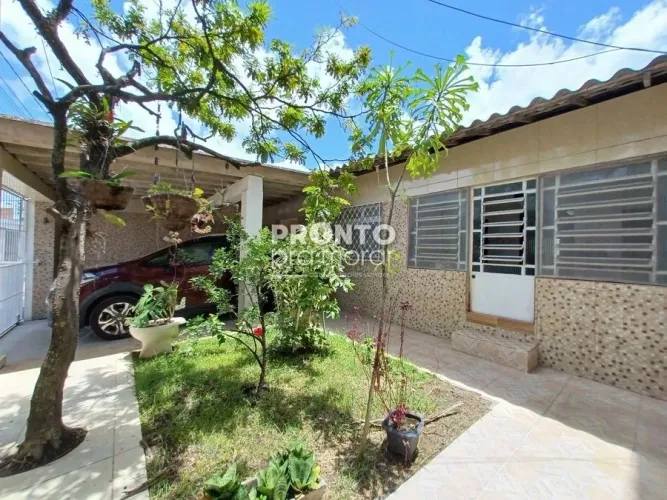Casa com 4 quartos em Jiquiá