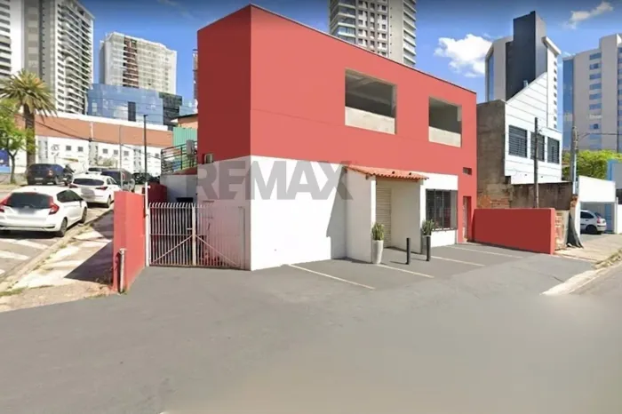 Alugo Excelente Imóvel Comercial em Ponto Estratégico na Avenida Washington Luís "Piso Tér