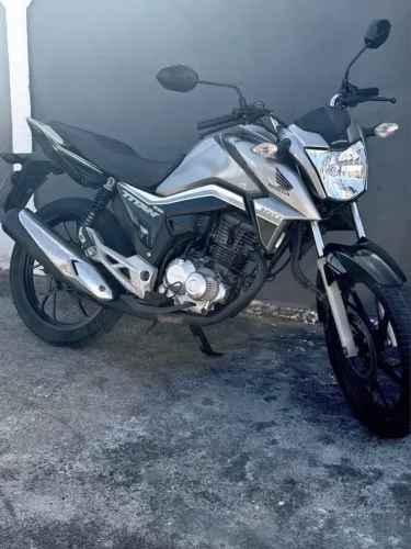 VENDO TITAN 160 2019 MOTO MUITO CONSERVADA UNICO DONO