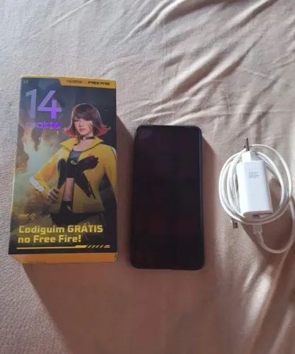 Celular Realme 14 5g novinho 