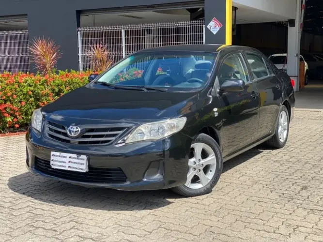 Toyota Corolla GLI 1.8 Flex 16V Mec. 2013
