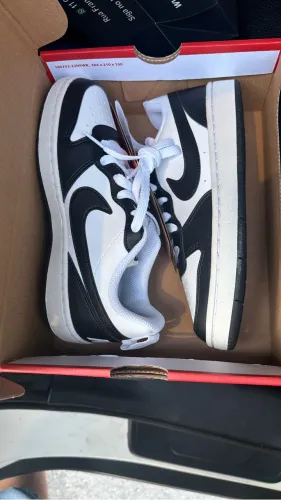Nike Court Borough Low