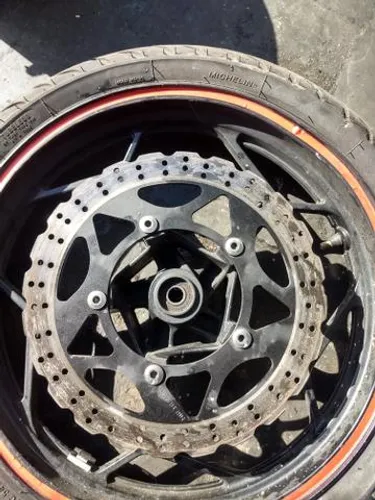 Disco de freio dianteiro da ninja 300