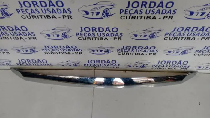 Friso capô Toyota, Hilux ,sw 2005 /2008