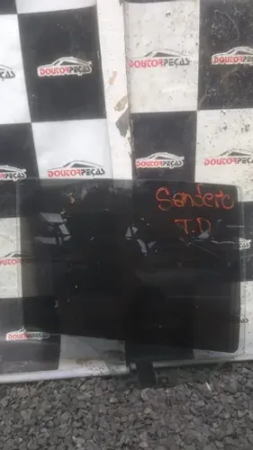 Vidro Traseiro Direito Renault Sandero 3