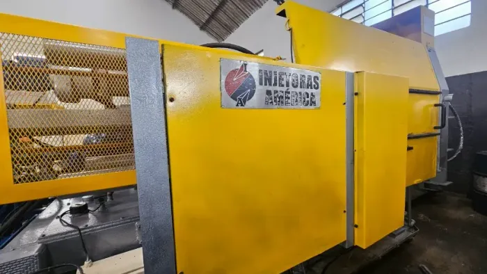 Injetora de Alumínio Wottan 280 ton NR10/NR12