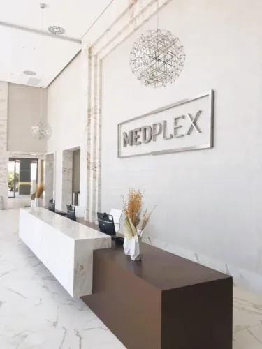Sala Comercial para Alugar - MedPlex Campinas - Piso Térreo - 129m²