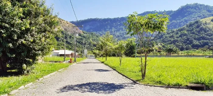 Condomínio Vivere Jardim Residencial Maricá - Lotes de 360m² em São José de Imbassaí