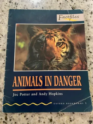 Livro Prisoner In The Jungle