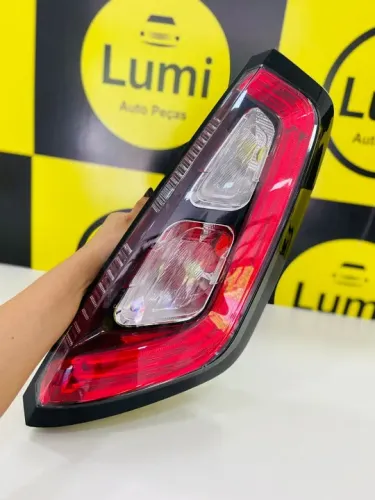 Lanterna Punto 2012 a 2016 c/Led - NOVA!!