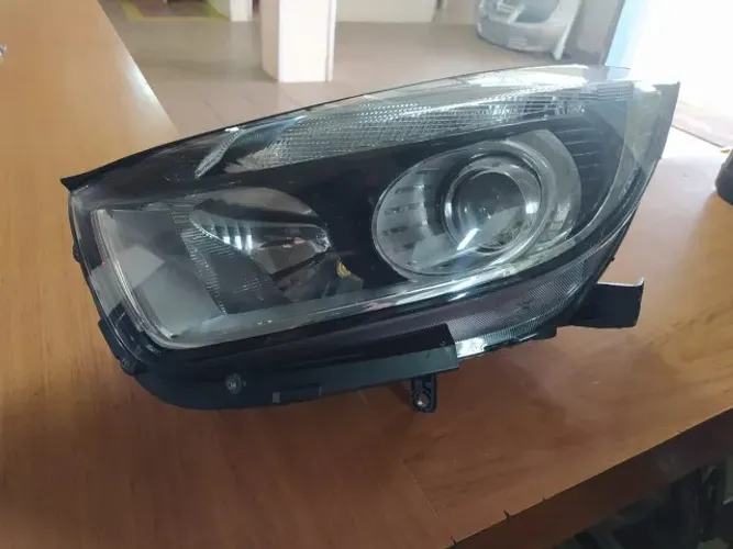 Farol Jac S5 