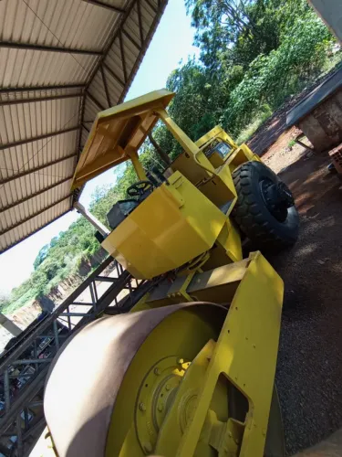 Rolo compactador muller vap 55