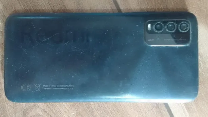 Xiaomi Redmi 9T - NÃO LIGA - PARA PEÇAS