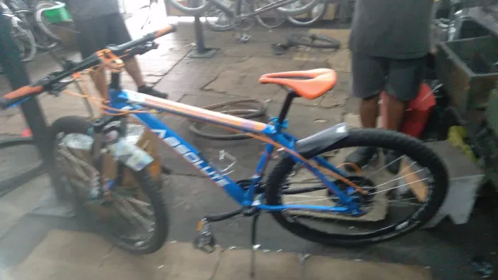 Bicicleta aro 29 36v estilizada